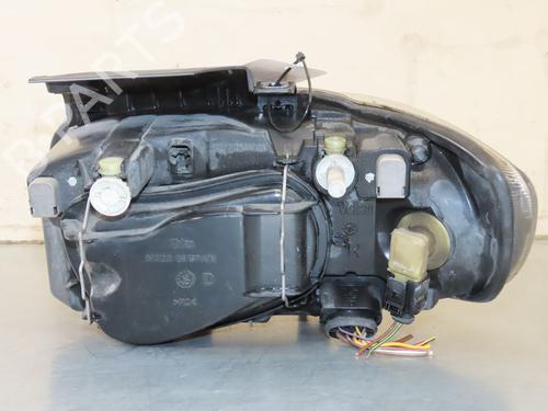 Right headlight SEAT IBIZA II (6K1) 1.4 i | BP26726068C29 