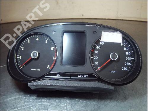 Used Instrument cluster VW POLO V (6R1, 6C1) 1.2 (60 hp) 10682907
