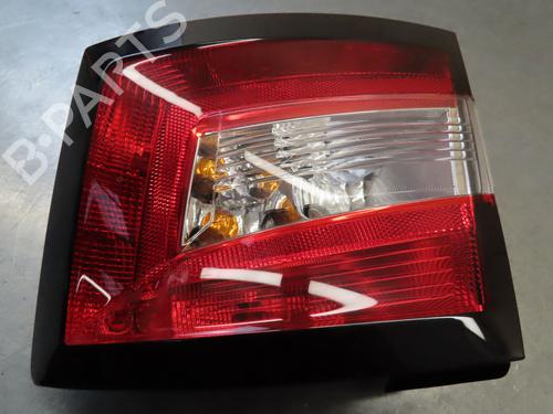 Used Right taillight SKODA FABIA III (NJ3) 1.2 TSI (90 hp) 28206859