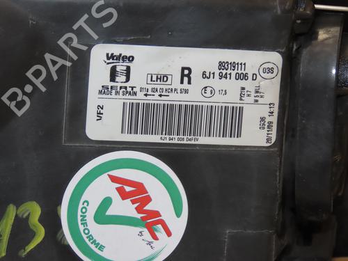 Right headlight SEAT IBIZA IV (6J5, 6P1) 1.4 | BP30502311C29