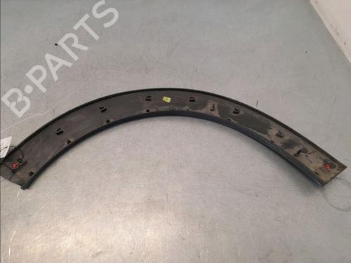 Used Front right wheel arch trim CITROËN C3 III (SX) 1.2 THP 110 (SXHNPS, SXHNZT, SXHNZ6) (110 hp) 30556641