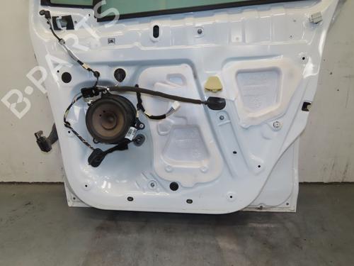Right front door RENAULT ZOE (BFM_) ZOE | BP26608534C3