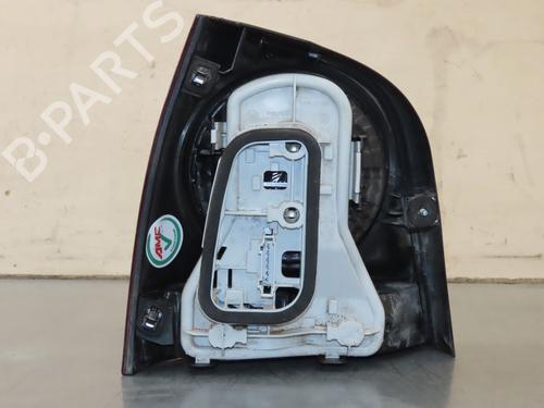 Right taillight VW POLO IV (9N_, 9A_) 1.4 TDI | BP30188432C35