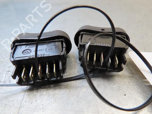 Used Left front window switch DACIA DUSTER (HS_) 1.5 dCi (HSMC) (107 hp) 25207949