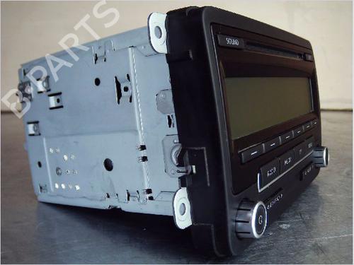 Used Radio VW GOLF VI (5K1) 1.6 TDI (105 hp) 9577816