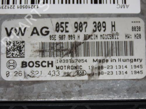 Engine control unit (ECU) VW GOLF VII (5G1, BQ1, BE1, BE2) 1.5 TSI | BP19161924M57 