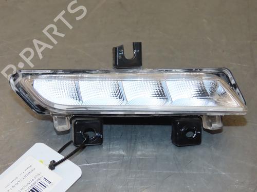 Used Right daytime light RENAULT CLIO IV (BH_) 1.2 16V (73 hp) 22848409