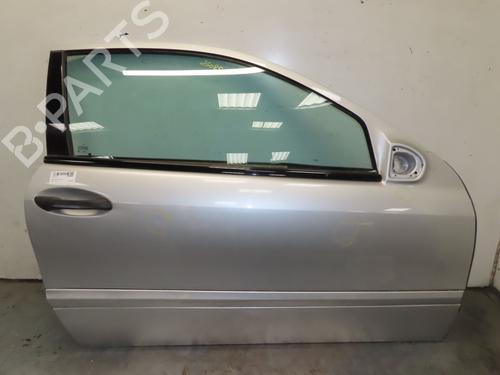 Used Right front door Right front door 39251494 39251494