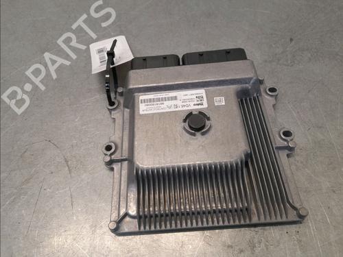 Used Engine control unit (ECU) Engine control unit (ECU) FORD FOCUS III 1.0 EcoBoost (100 hp) 33031996 33031996
