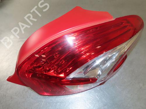 Used Right taillight Right taillight 38677156 38677156