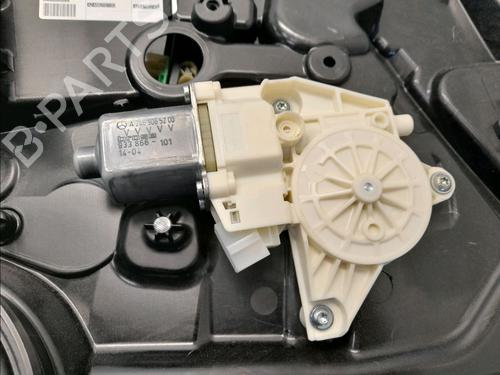 Rudehejsemekanisme Højre foran MERCEDES-BENZ GLA-CLASS (X156) GLA 200 CDI / d (156.908) | BP30403820C23 