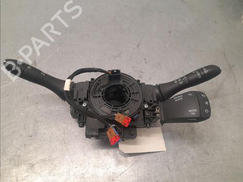 Steering column stalk RENAULT MEGANE IV Hatchback (B9A/M/N_) 1.5 dCi 110 (B9A3) | BP31179646I23
