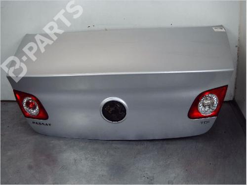 Used Tailgate VW PASSAT B6 (3C2) 1.9 TDI (105 hp) 10197783