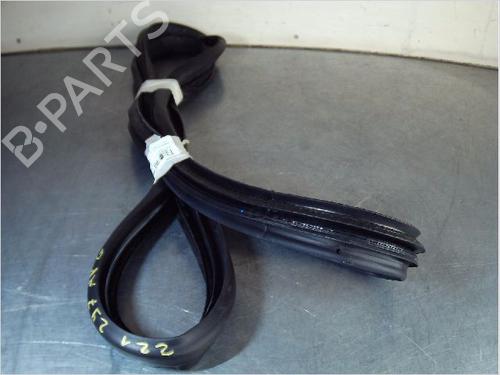 Rubber door seal RENAULT CLIO V (B7_) 1.0 TCe 100 (B7MT) | BP14857440C142 