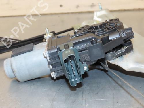 Used Front left window mechanism RENAULT MEGANE IV Hatchback (B9A/M/N_) 1.5 Blue dCi 115 (B9A6) (116 hp) 25451200
