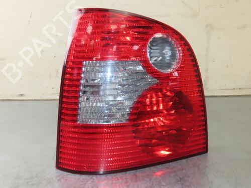Used Left taillight VW POLO IV (9N_, 9A_) 1.2 12V (64 hp) 32399391