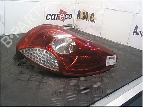 Used Right taillight Right taillight PEUGEOT 206+ (2L_, 2M_) 1.4 HDi eco 70 (68 hp) 9405279 9405279