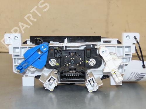 Used Climate control DACIA DUSTER (HS_) 1.5 dCi (109 hp) 29846461