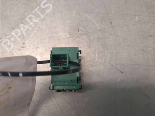 Pommeau de levier de vitesses PEUGEOT 208 II (UB_, UP_, UW_, UJ_) 1.2 PureTech 100 | BP29985744I34