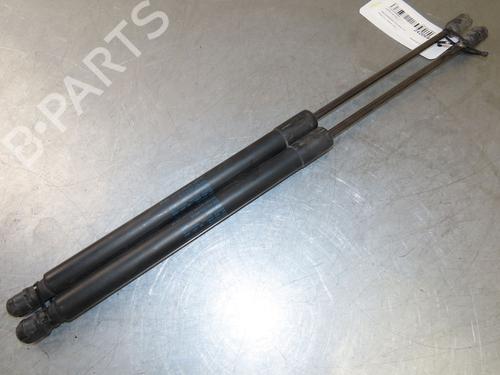 tailgate-lift-support-vw-tiguan-5n_-2007-2008-2009-2010-2011-2012-2013-2014-2015-2016-2017-2018-26511679 main image