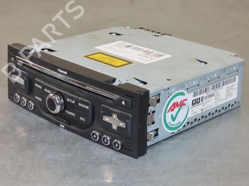 Used Radio Radio 37650595 37650595