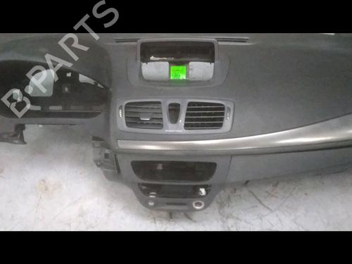 Used Dashboard RENAULT MEGANE III Hatchback (BZ0/1_, B3_) 1.5 dCi (BZ0C) (90 hp) 12846326