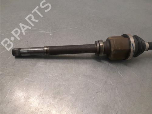 Right front driveshaft CITROËN C3 AIRCROSS II (2R_, 2C_) 1.5 BlueHDi 110 | BP30824798M39