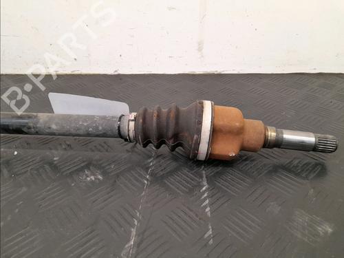 Used Right front driveshaft PEUGEOT 208 I (CA_, CC_) 1.2 VTI 82 (82 hp) 27923381