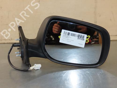 Used Right mirror TOYOTA YARIS (_P9_) 1.4 D-4D (NLP90_, NLP90R) (90 hp) 29985829