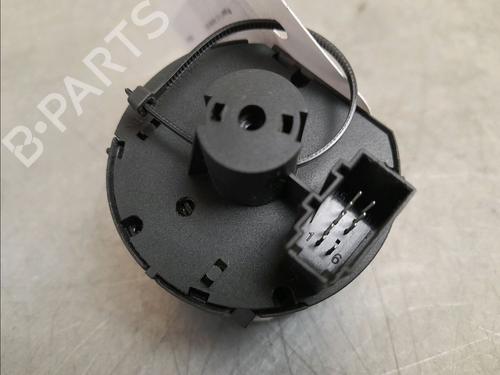 Headlight switch VW GOLF VII (5G1, BQ1, BE1, BE2) 2.0 GTD | BP15623995I24 