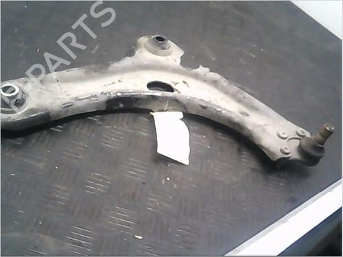 Used Right front suspension arm CITROËN C3 II (SC_) 1.4 HDi 70 (SC8HZC, SC8HR0, SC8HP4) (68 hp) 14856693