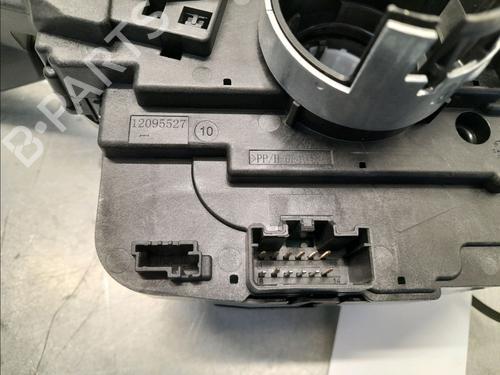 Used Steering column stalk PEUGEOT 5008 III (KA_, KB_, KC_) e-210 (213 hp) 32845175