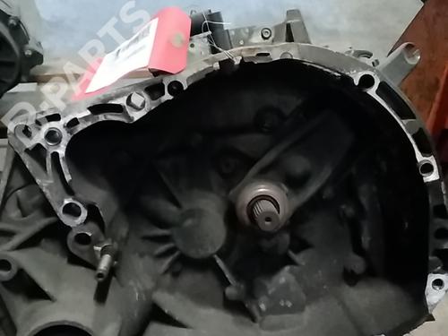 Gearkasse RENAULT CLIO II (BB_, CB_) 1.4 16V (B/CB0P, BB13) (98 hp) 11098340