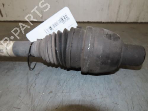 Used Right front driveshaft Right front driveshaft MERCEDES-BENZ A-CLASS (W176) A 160 (176.041) (102 hp) 26571238 26571238
