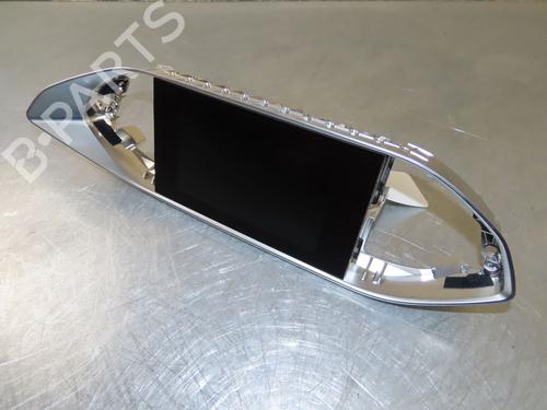 Used Display monitor PEUGEOT 308 II (LB_, LP_, LW_, LH_, L3_) 1.6 HDi 100 (99 hp) 17609501