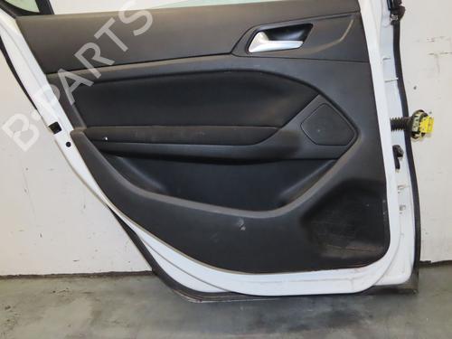 Left rear door PEUGEOT 308 II (LB_, LP_, LW_, LH_, L3_) 1.6 HDi / BlueHDi 115 | BP24600879C4