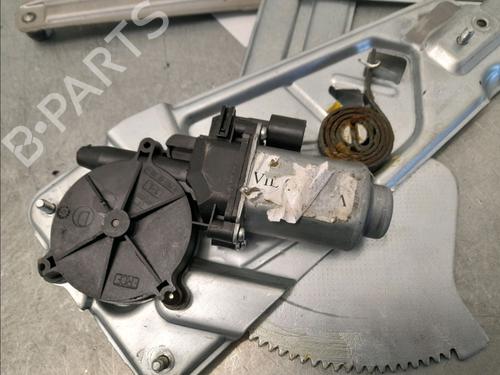 Used Front right window mechanism Front right window mechanism RENAULT TWINGO I (C06_) 1.2 (C066, C068) (58 hp) 33892948 33892948