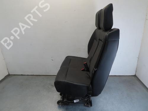 Right front seat PEUGEOT EXPERT Van (V_) 2.0 BlueHDi 120 | BP18129479C16