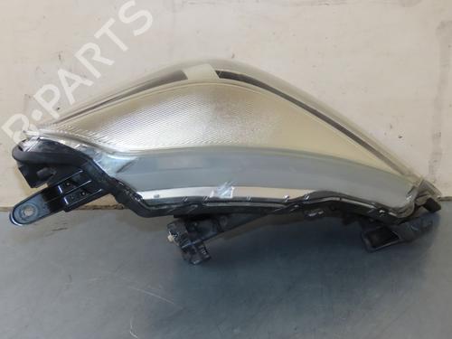 Used Left headlight TOYOTA YARIS (_P13_) 1.4 D (NLP130_, NLP130) (90 hp) 26462443