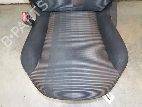 Left front seat PEUGEOT 108 1.2 | BP39893751C15 - Image 2