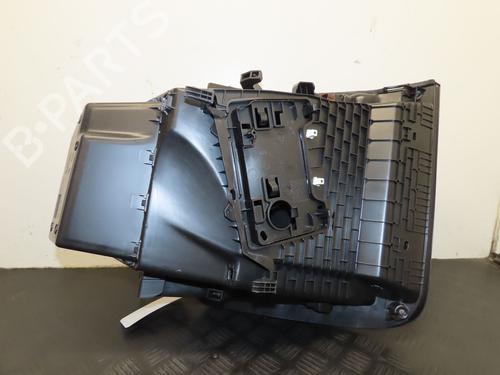 Vano posta oggetti Vano posta oggetti OPEL CORSA F (P2JO) 1.2 (68) (101 hp) 36486824 36486824