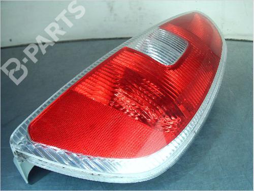 Used Right taillight SKODA ROOMSTER (5J7) 1.4 TDI (80 hp) 10683062