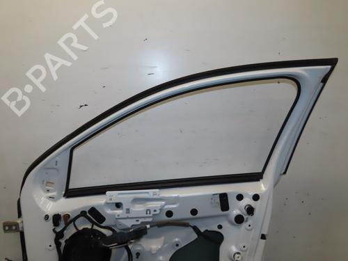 Dør høyre foran Dør høyre foran PEUGEOT 308 II (LB_, LP_, LW_, LH_, L3_) 1.6 THP 125 (125 hp) 39937716 39937716