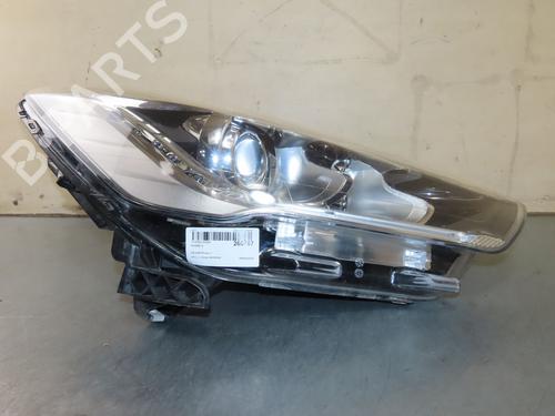 Used Right headlight Right headlight CITROËN DS5 1.6 HDi 115 (114 hp) 40162758 40162758