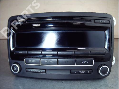 Bilradio VW GOLF VI (5K1) 1.6 TDI (105 hp) 10906834