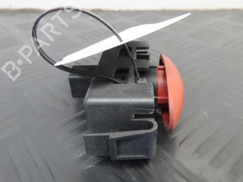 Used Warning switch RENAULT TWINGO II (CN0_) 1.2 (CN0D) (58 hp) 19170566
