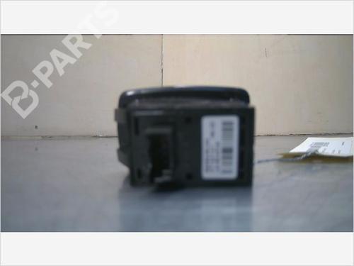 Switch BMW X1 (F48) sDrive 18 i | BP9409339I30 