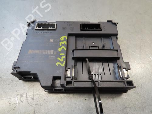 Card reader RENAULT CLIO IV (BH_) 1.5 dCi 75 | BP24831586E4 
