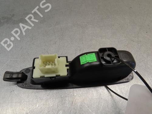 Used Right rear window switch RENAULT CLIO IV (BH_) 0.9 TCe 90 (BHNF, BHMA, BHMH, BHJK, BHJR) (90 hp) 24919866