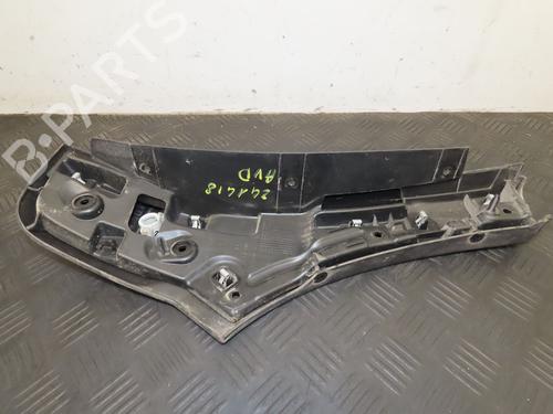 front-right-wheel-arch-trim-dacia-duster-hm_-2017-32691074 main image